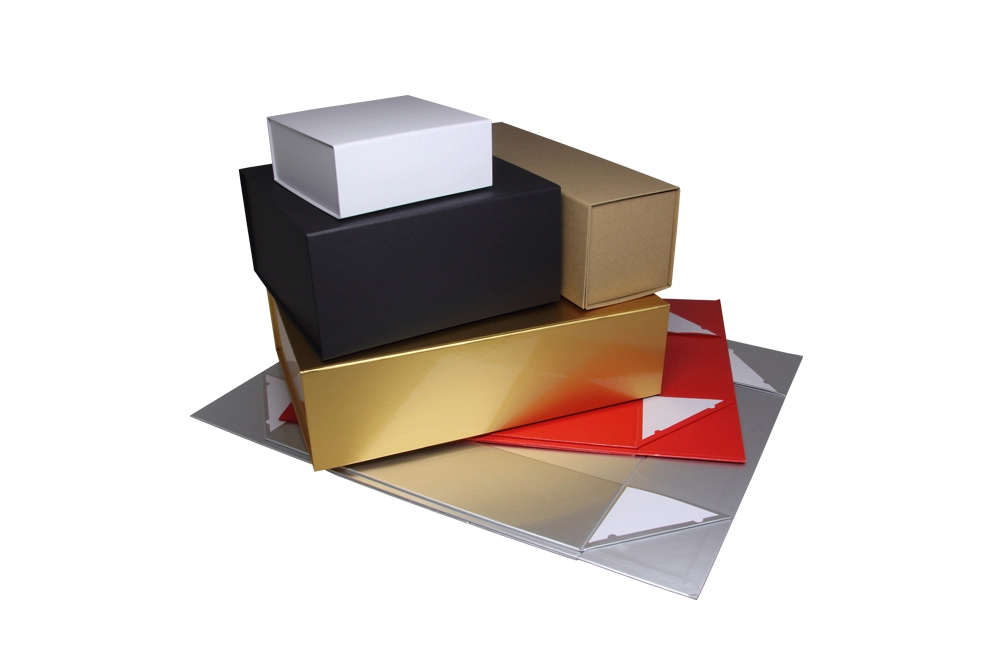 Magnetic boxes in various sizes for start-ups