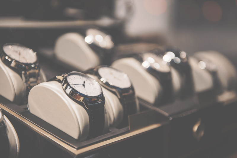 Why custom packaging for watches and jewellery? Why custom packaging for watches and jewellery?
