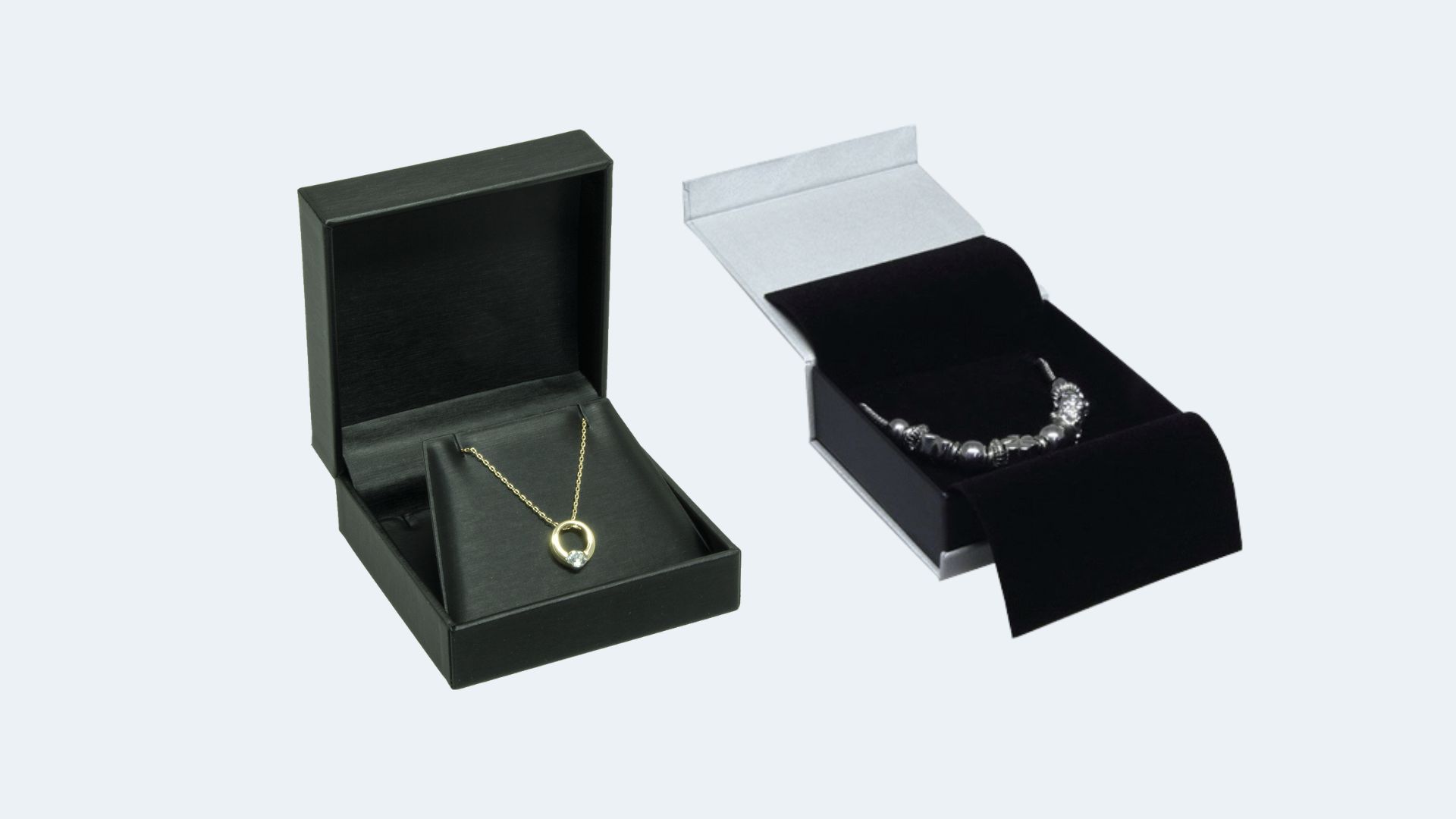 The right jewellery case for you The right jewellery case for you