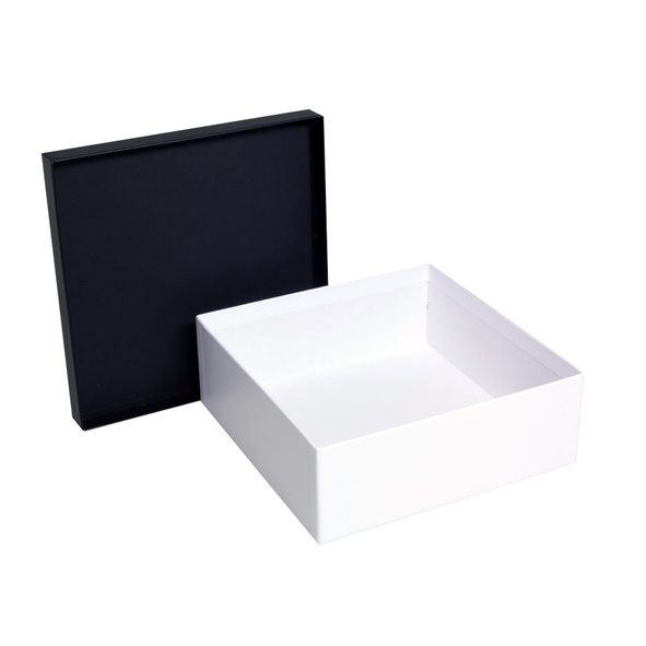 Slip-lid boxes:<br>Perfect packaging for start-ups Slip-lid boxes:<br>Perfect packaging for start-ups
